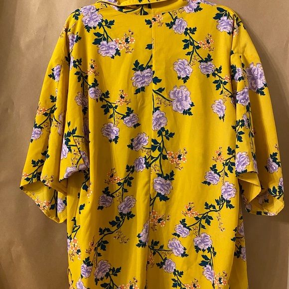 Cotton On Floral Duster - Picture 2 of 3